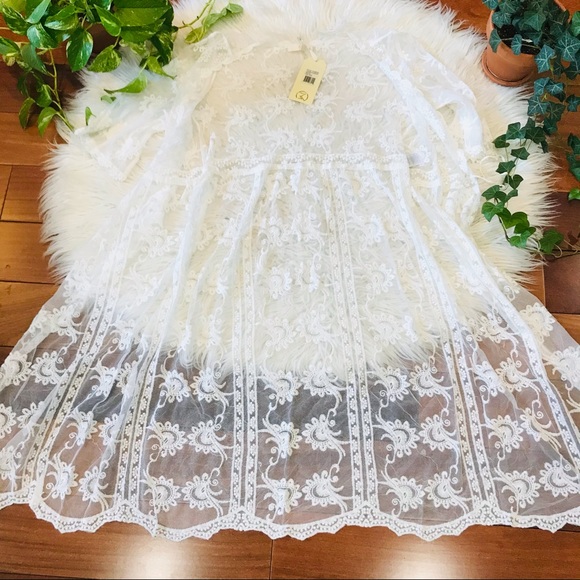 New🌿White Lace Crochet Beach Cover Up - Picture 6 of 8